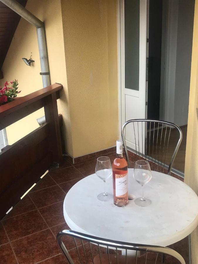 Casa Julius Aparthotel Совата Екстериор снимка