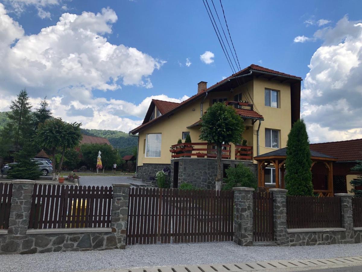 Casa Julius Aparthotel Совата Екстериор снимка
