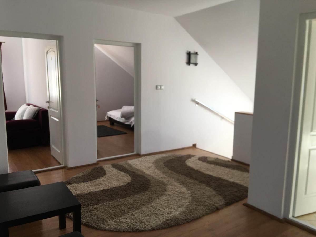 Casa Julius Aparthotel Совата Екстериор снимка